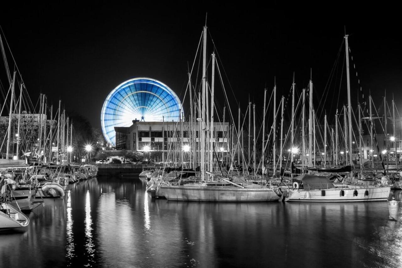 L'Aparte Hyper Centre Lumineux Lorient Bagian luar foto